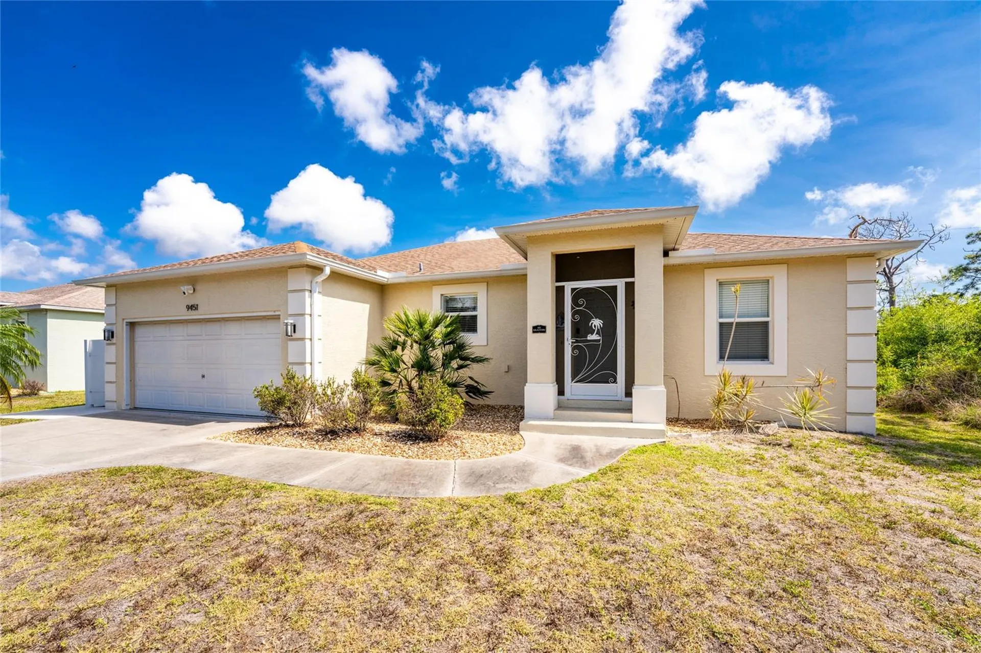 9451 Brewton Avenue Englewood FL 34224
