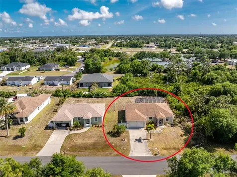 9451 Brewton Avenue Englewood FL 34224