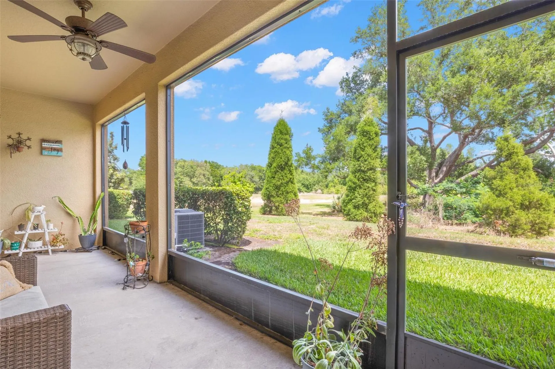 10230 Newel Valley Loop Riverview FL 33569