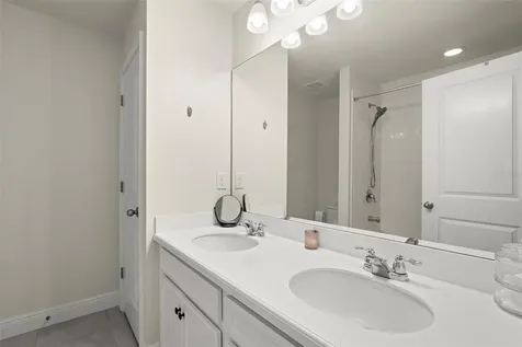 10230 Newel Valley Loop Riverview FL 33569