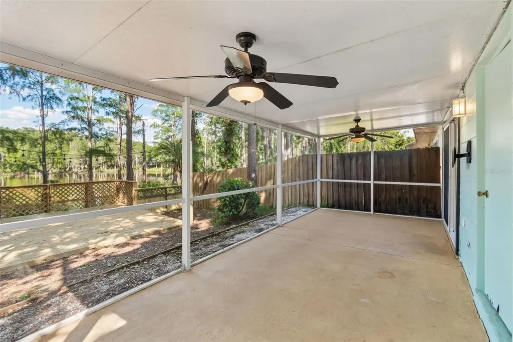 3410 Laurel Dale Drive Tampa FL 33618