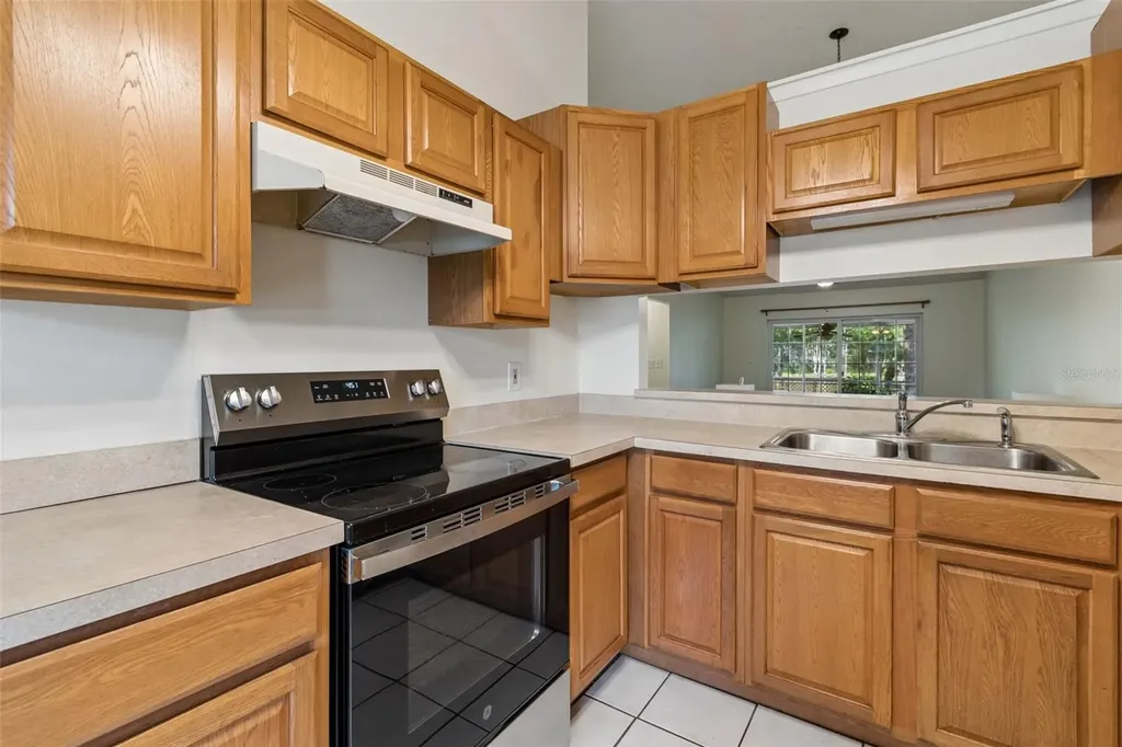 3410 Laurel Dale Drive Tampa FL 33618