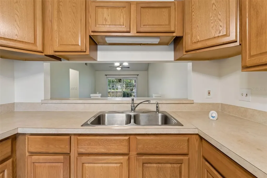 3410 Laurel Dale Drive Tampa FL 33618
