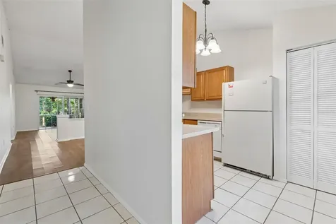 3410 Laurel Dale Drive Tampa FL 33618