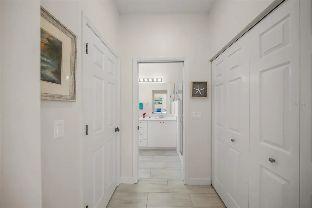 5430 Matthew Court Sarasota FL 34231