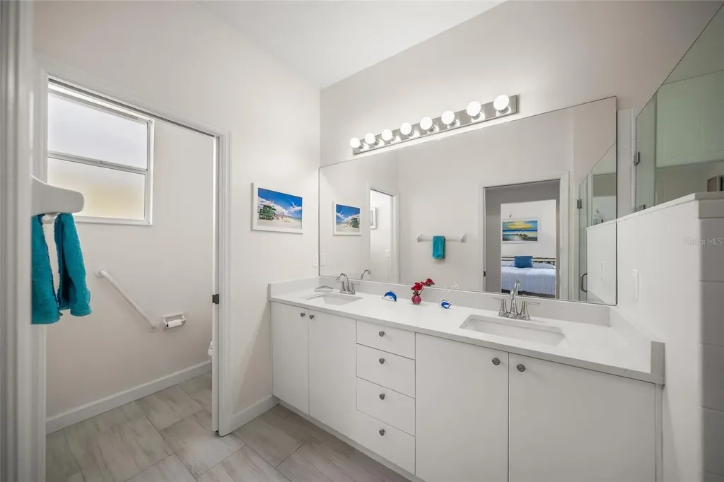 5430 Matthew Court Sarasota FL 34231