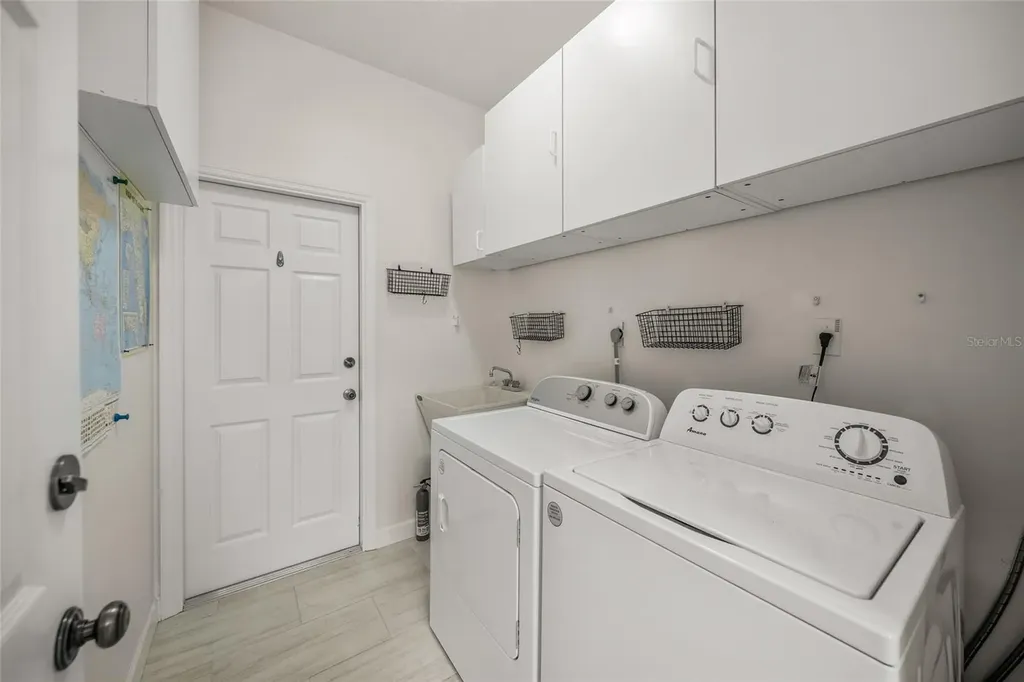5430 Matthew Court Sarasota FL 34231
