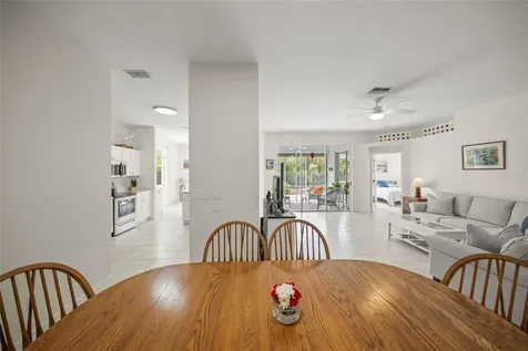 5430 Matthew Court Sarasota FL 34231