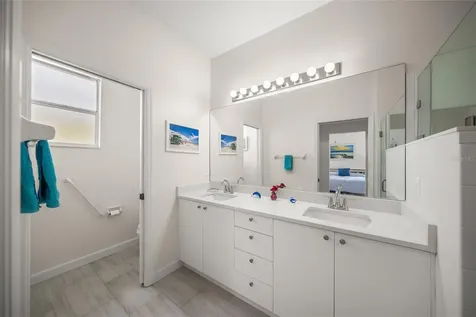 5430 Matthew Court Sarasota FL 34231
