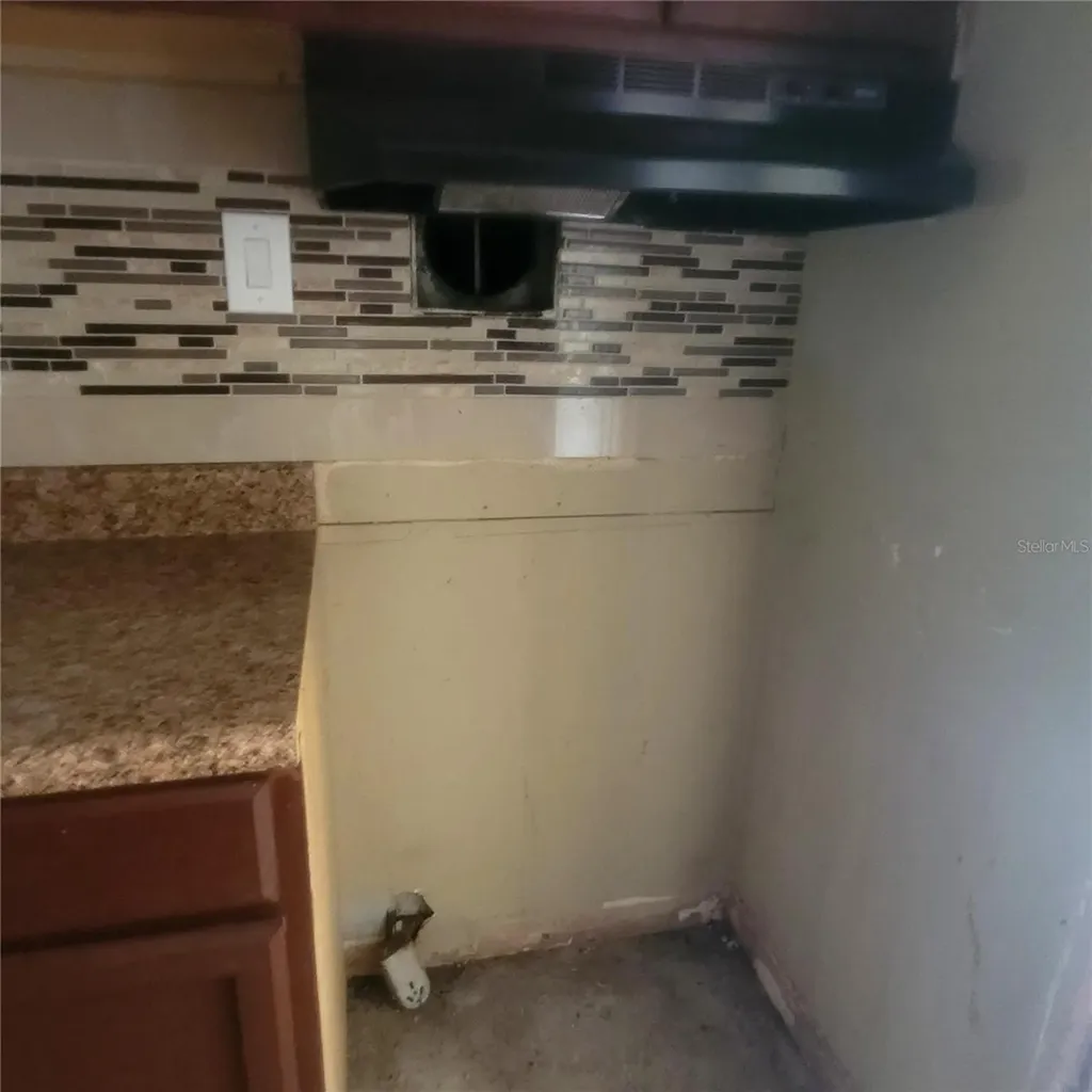 7503 Coral Vine Lane Tampa FL 33619