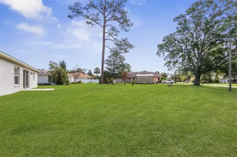 129 Bayside Drive Palm Coast FL 32137