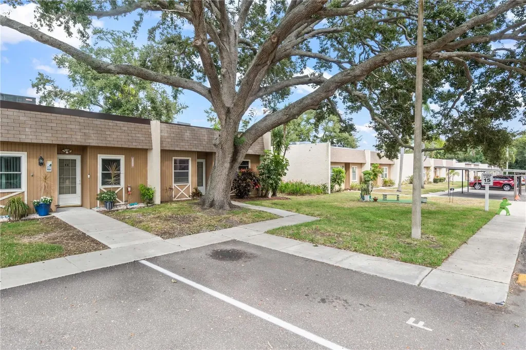 11511 113th Street Largo FL 33778