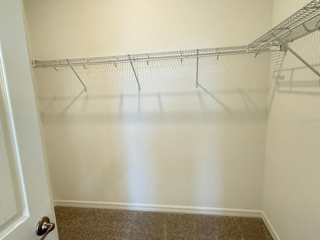 498 Winsome Alley Groveland FL 34736