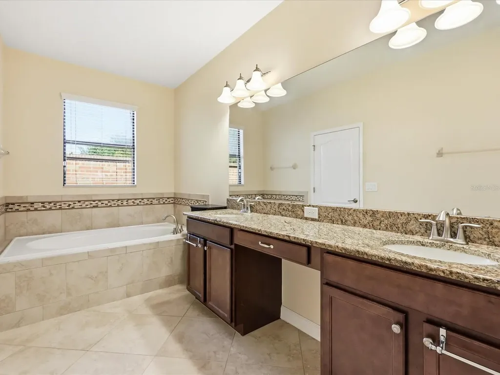 1968 Pantheon Drive Winter Garden FL 34787