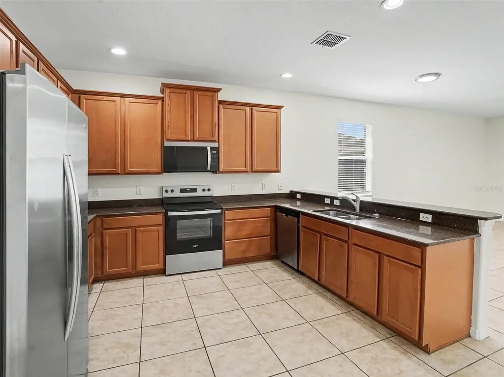 1942 Beardsley Drive Apopka FL 32703