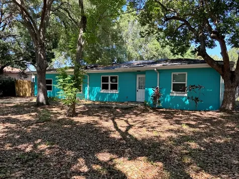 264 14th Street NW Largo FL 33770