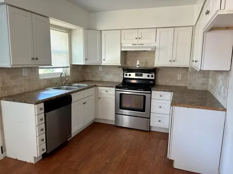 264 14th Street NW Largo FL 33770