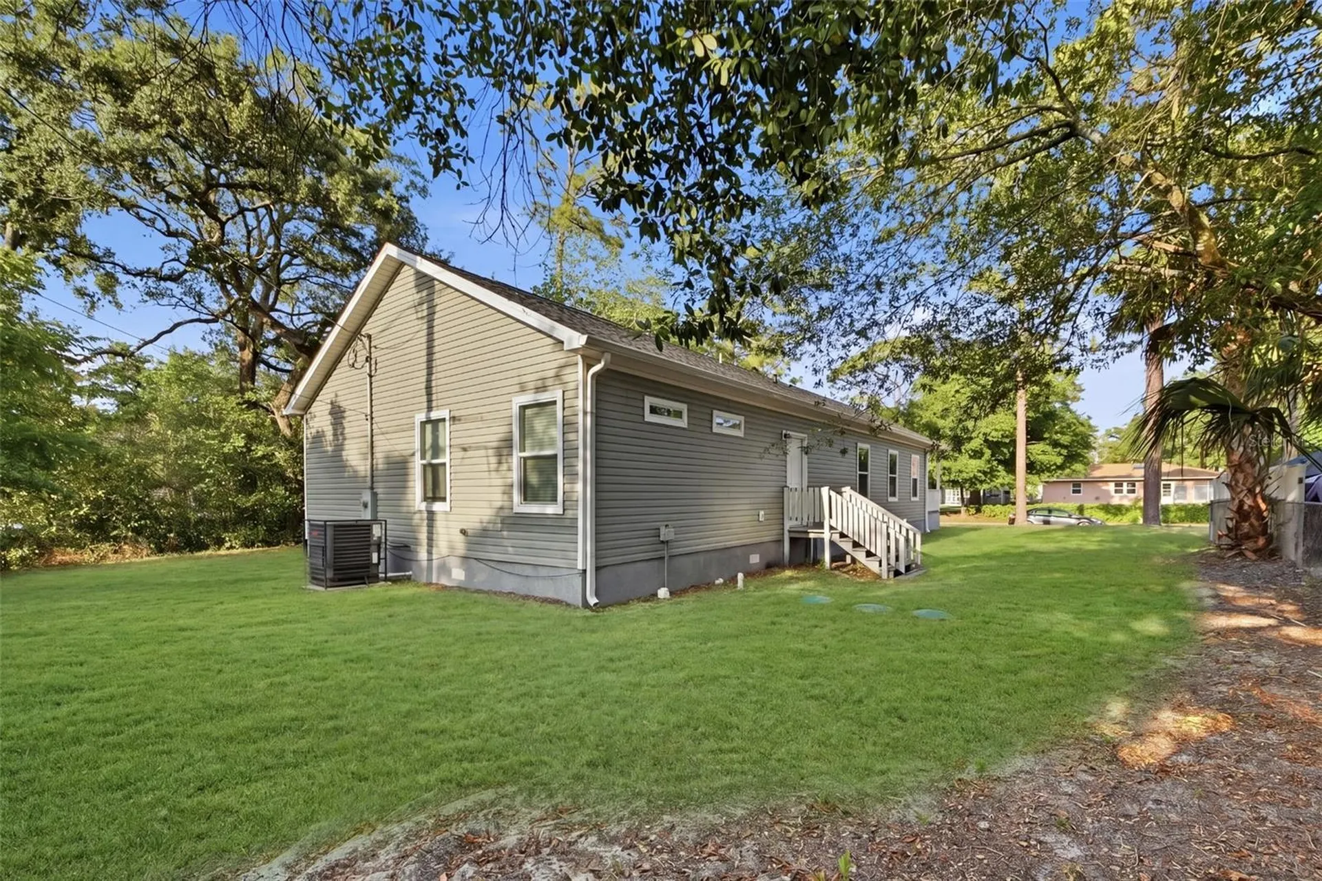 5430 Rose Avenue Orlando FL 32810