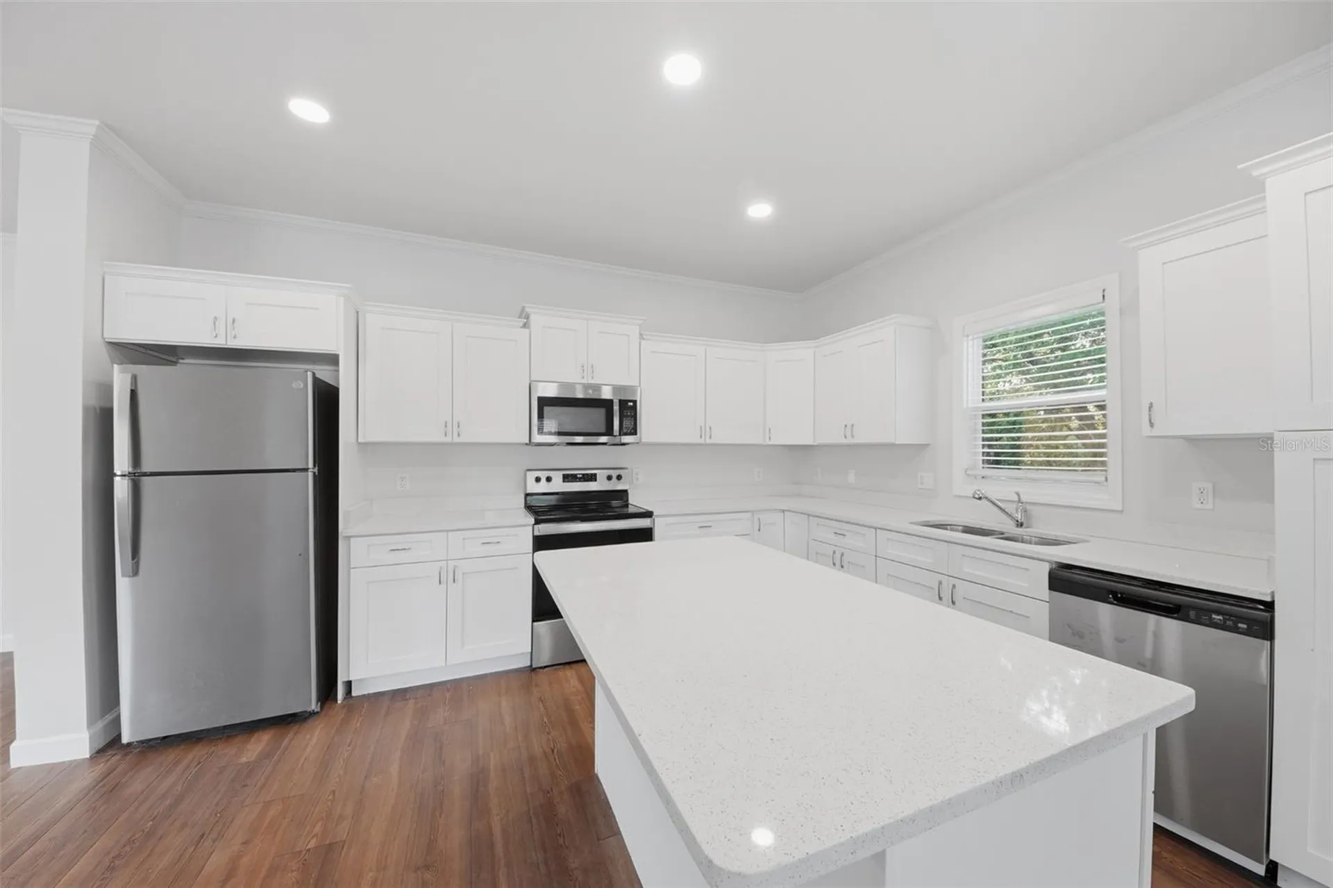 5430 Rose Avenue Orlando FL 32810