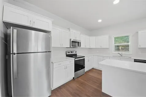 5430 Rose Avenue Orlando FL 32810