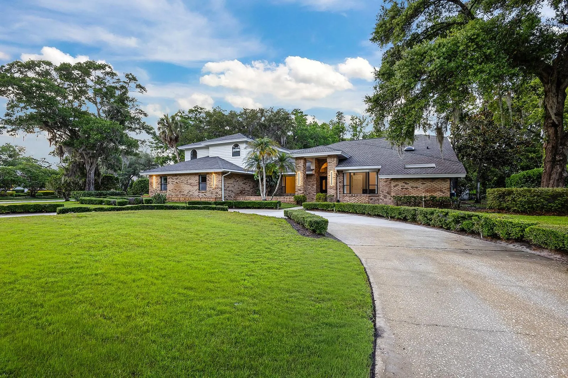 2901 St Andrews Boulevard Tarpon Springs FL 34688
