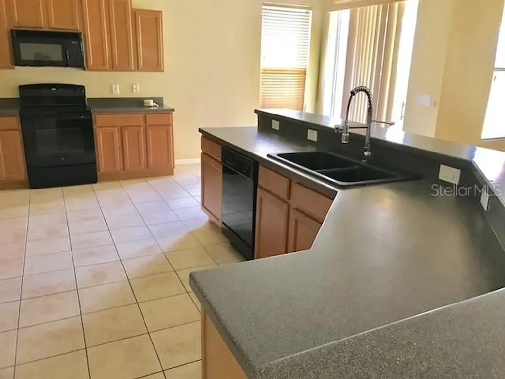 17911 Timber View Street Tampa FL 33647