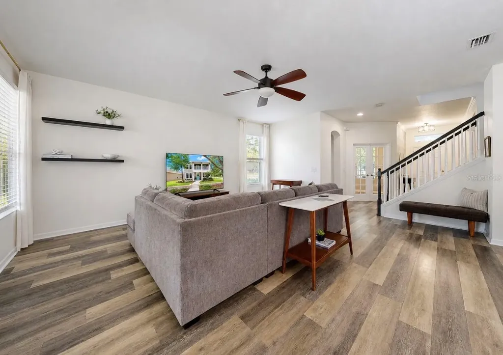 15813 Starling Crossing Drive Lithia FL 33547