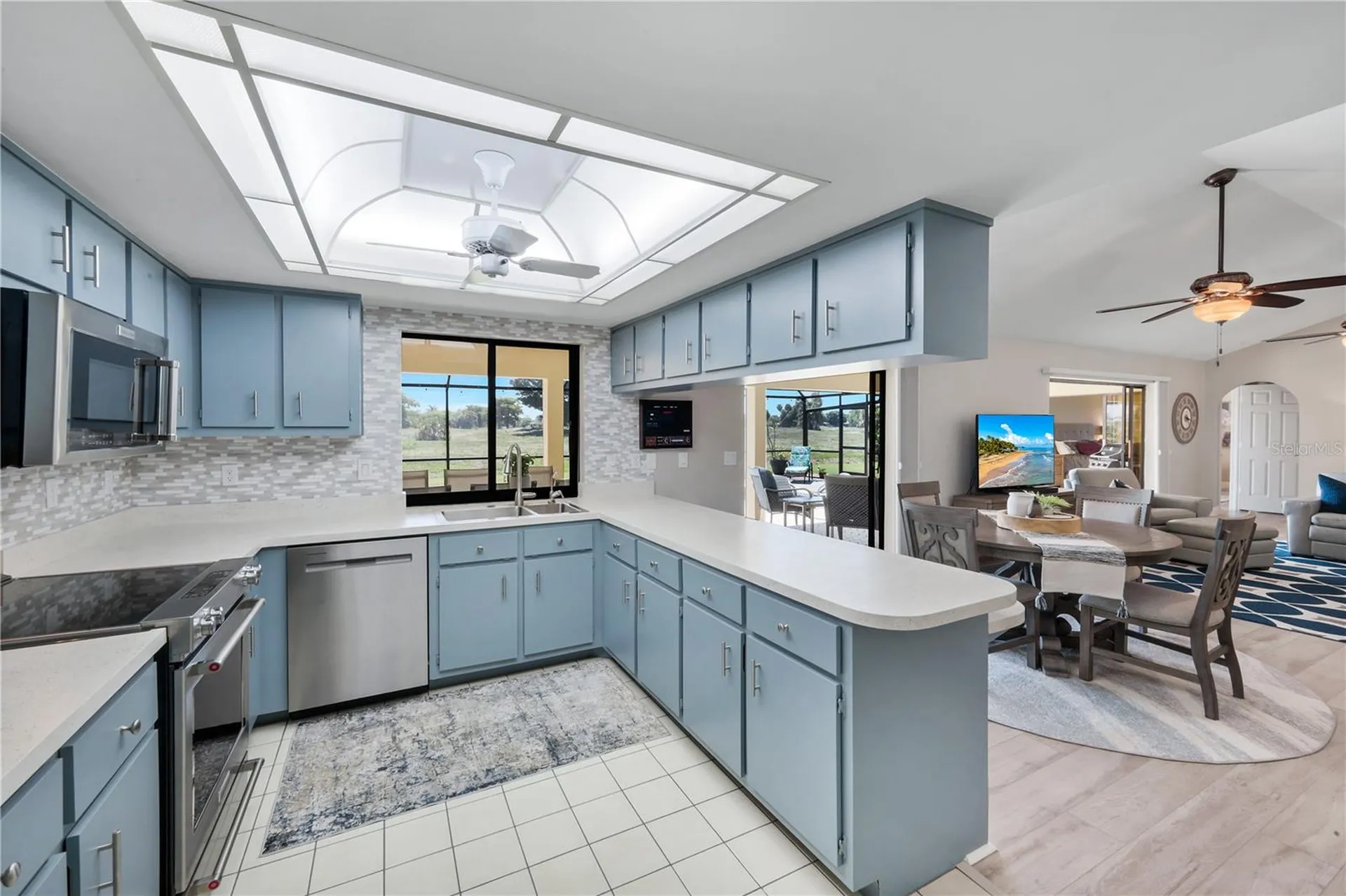 3718 SE 8th Avenue Cape Coral FL 33904