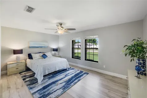 3718 SE 8th Avenue Cape Coral FL 33904