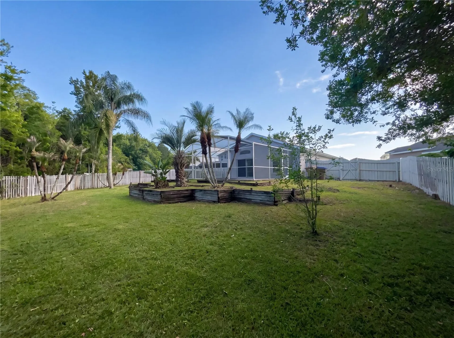255 Coralwood Court Kissimmee FL 34743
