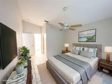 255 Coralwood Court Kissimmee FL 34743