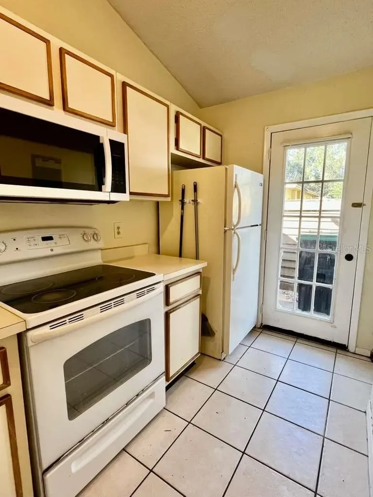 108 Creekside Way Orlando FL 32824