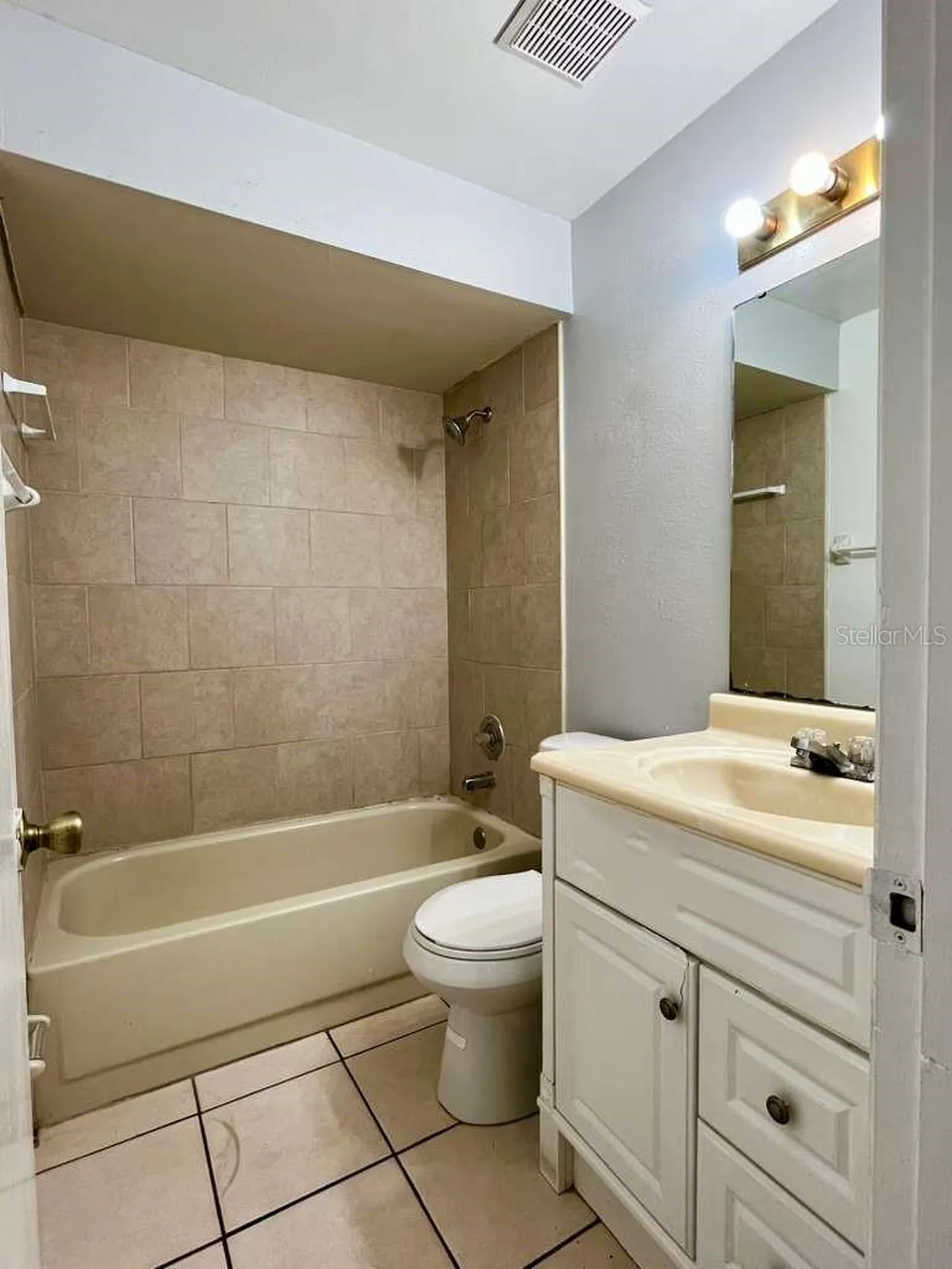 108 Creekside Way Orlando FL 32824