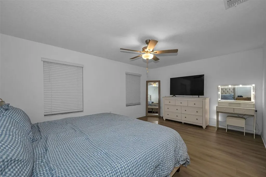 8291 Crescent Oaks Drive New Port Richey FL 34655
