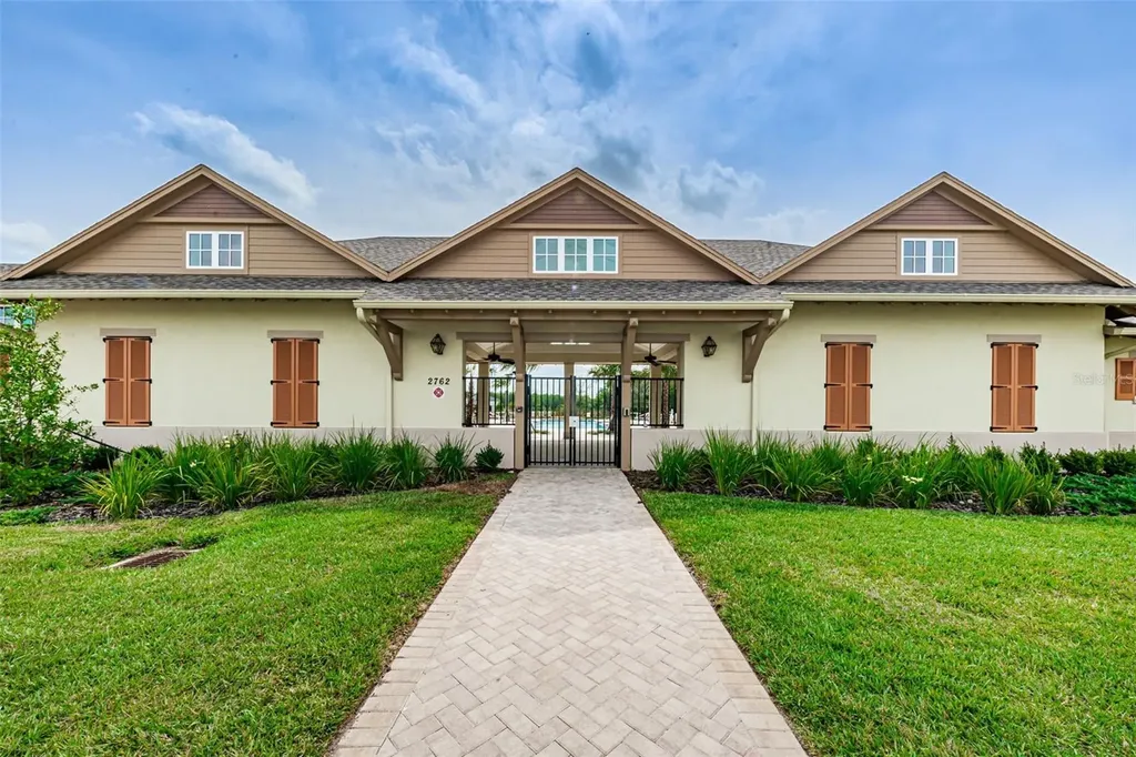 8291 Crescent Oaks Drive New Port Richey FL 34655