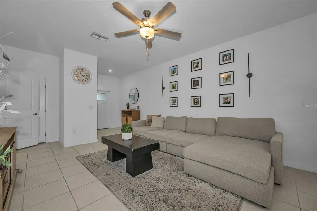 8291 Crescent Oaks Drive New Port Richey FL 34655