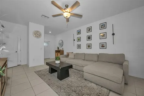 8291 Crescent Oaks Drive New Port Richey FL 34655
