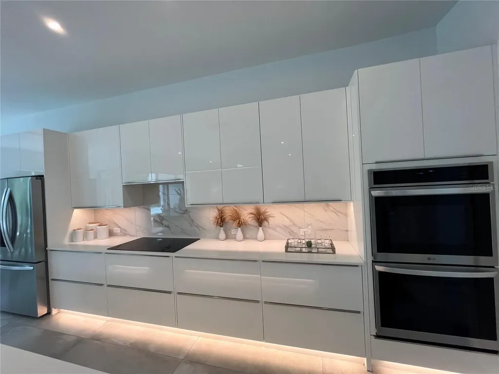 2532 Fruit Tree Drive Sarasota FL 34239