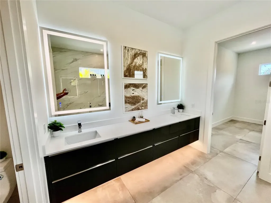 2532 Fruit Tree Drive Sarasota FL 34239