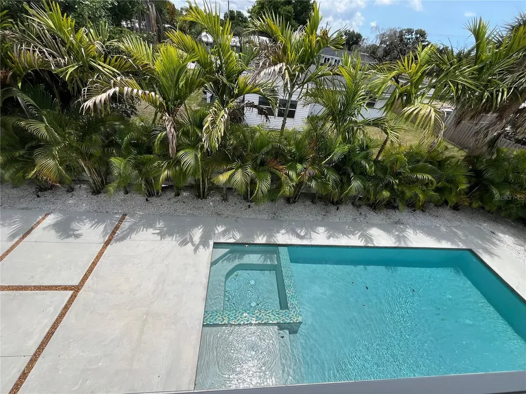2532 Fruit Tree Drive Sarasota FL 34239