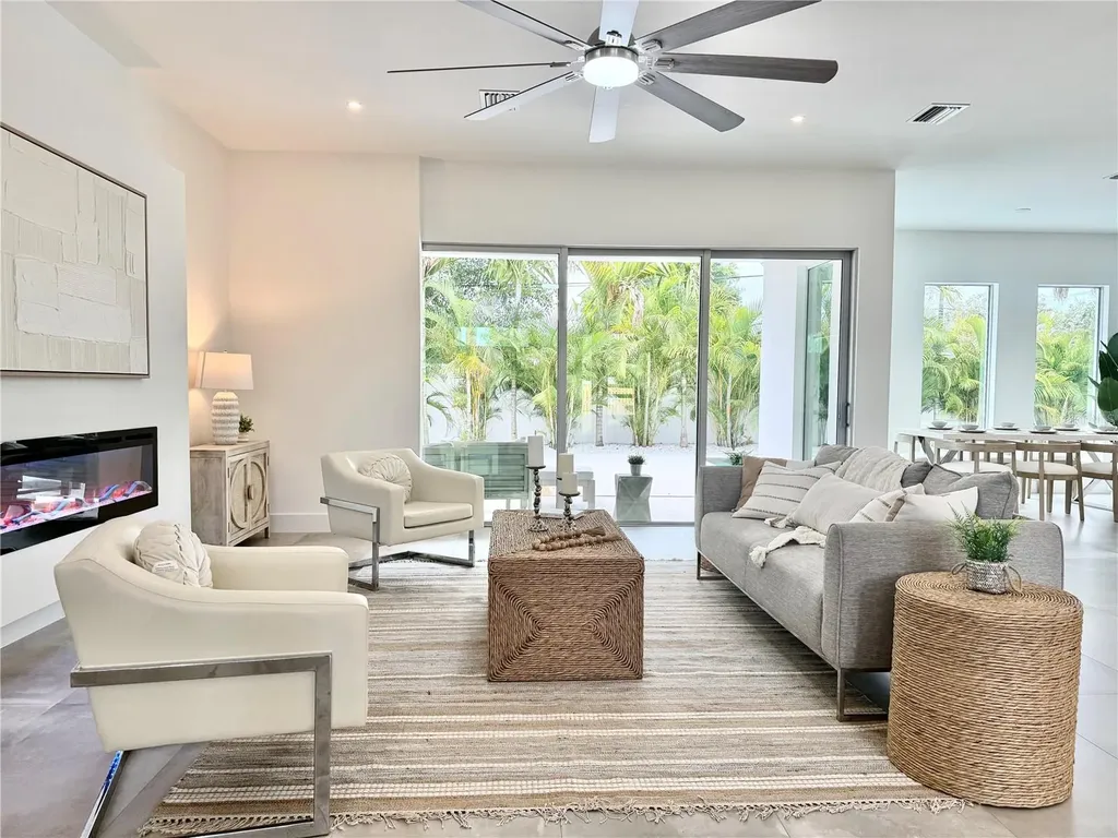 2532 Fruit Tree Drive Sarasota FL 34239