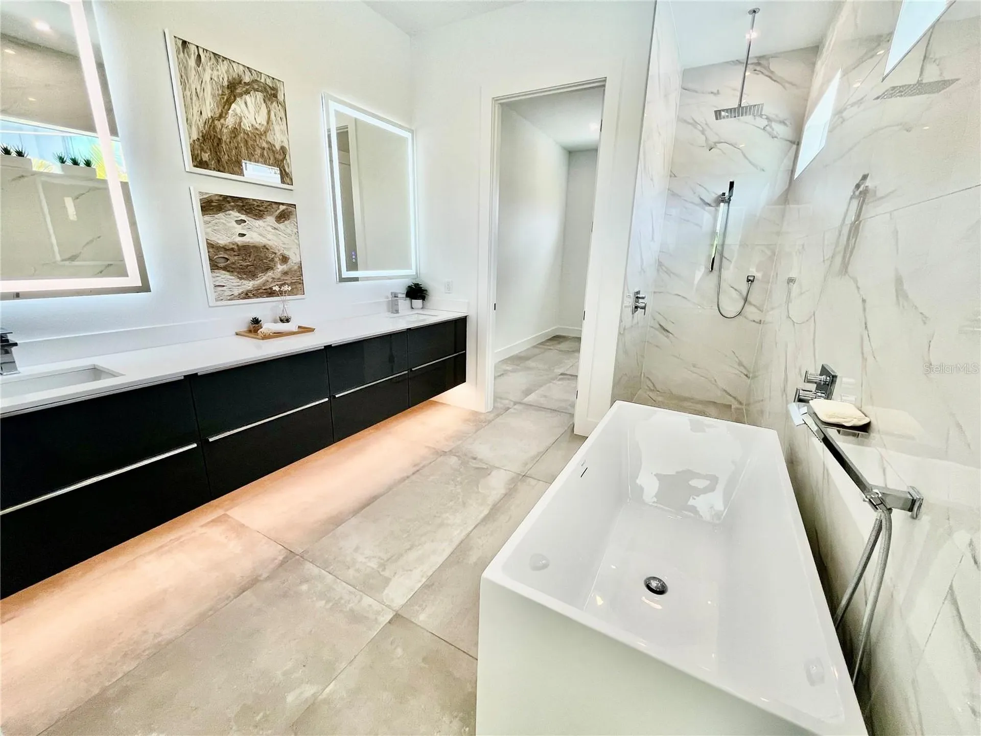 2532 Fruit Tree Drive Sarasota FL 34239