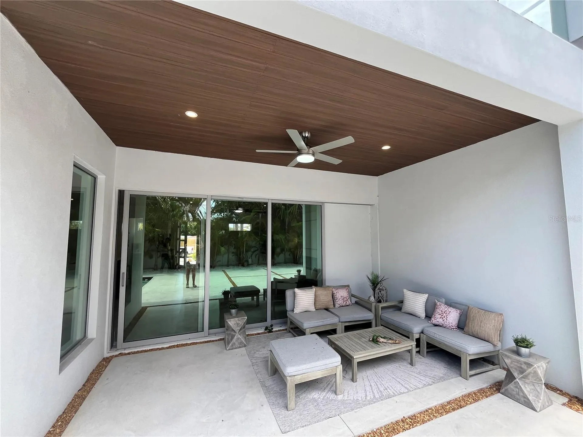 2532 Fruit Tree Drive Sarasota FL 34239