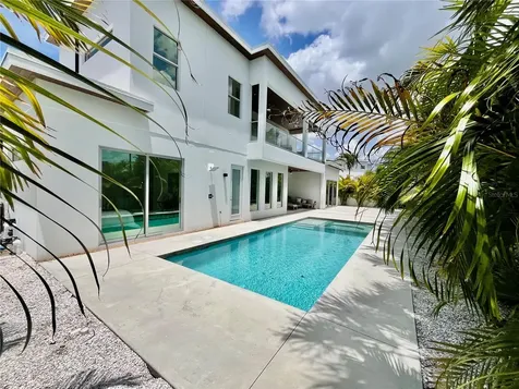2532 Fruit Tree Drive Sarasota FL 34239