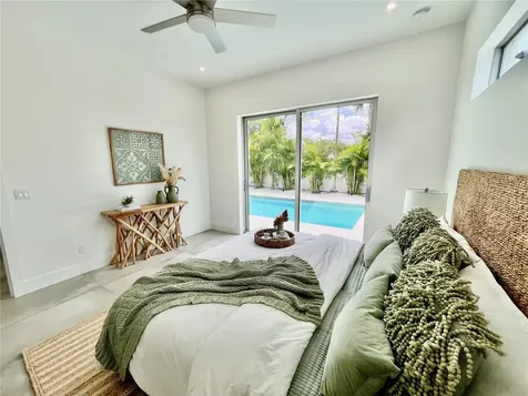 2532 Fruit Tree Drive Sarasota FL 34239