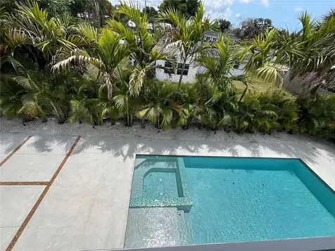 2532 Fruit Tree Drive Sarasota FL 34239