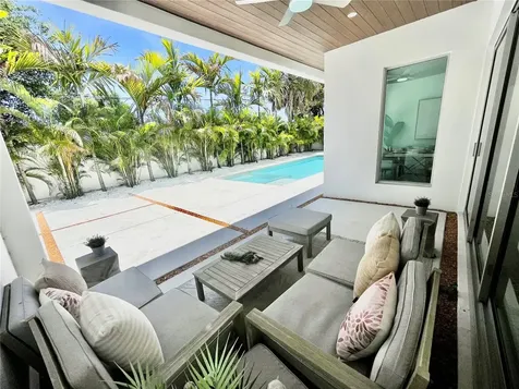 2532 Fruit Tree Drive Sarasota FL 34239