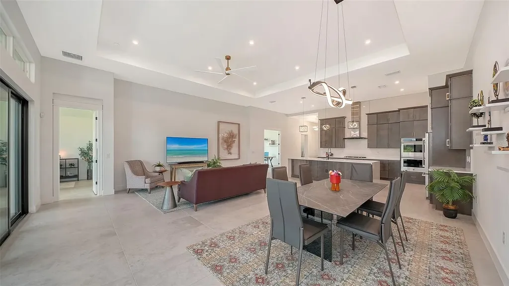 4709 Cedron Court Sarasota FL 34240