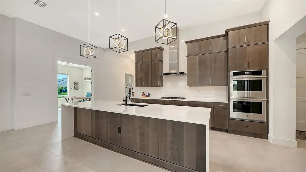 4709 Cedron Court Sarasota FL 34240