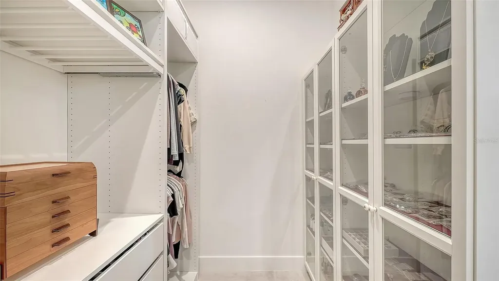 4709 Cedron Court Sarasota FL 34240